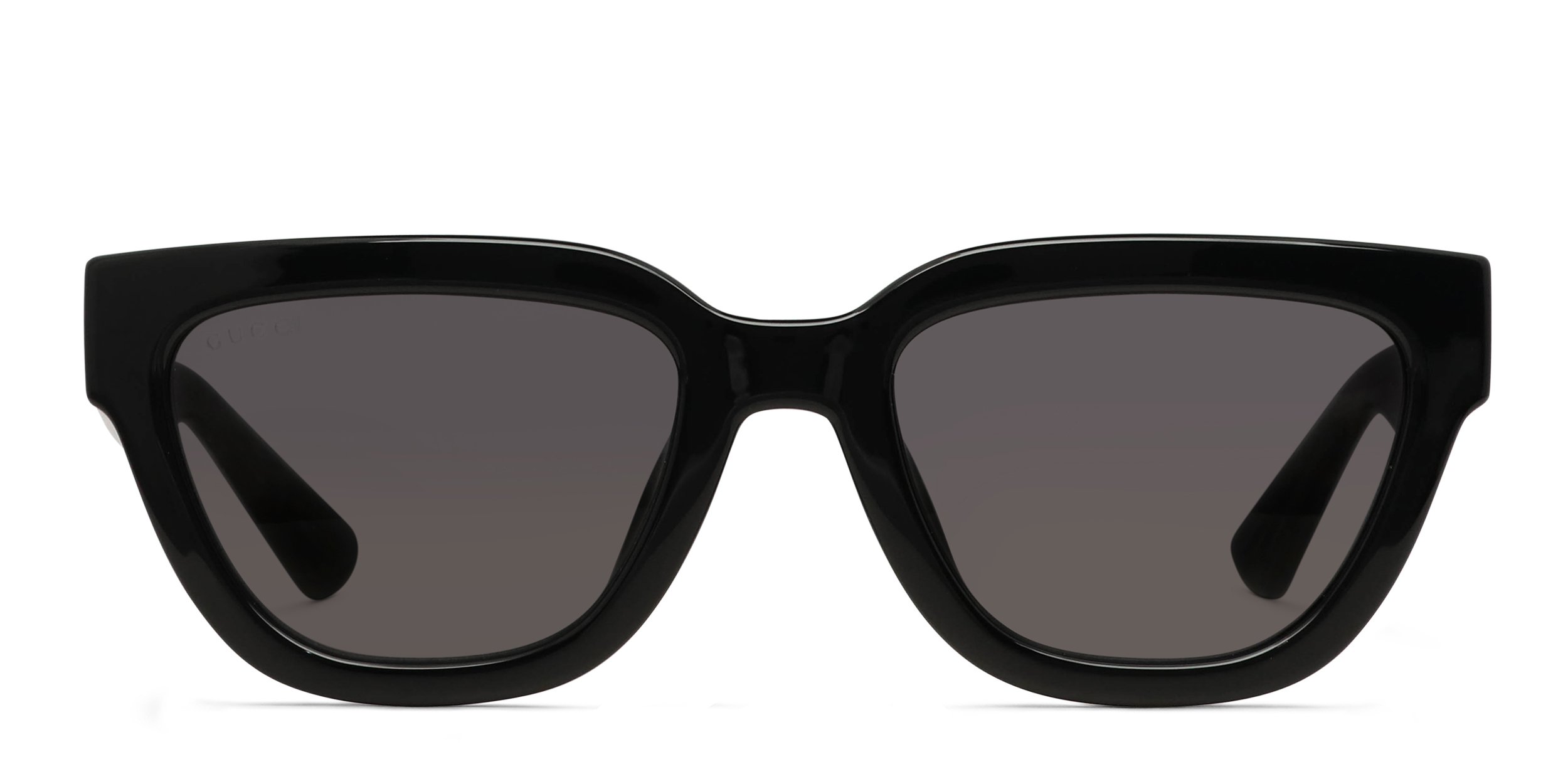 The Gucci GG1578S is a cat-eye frame with timeless appeal. Crafted